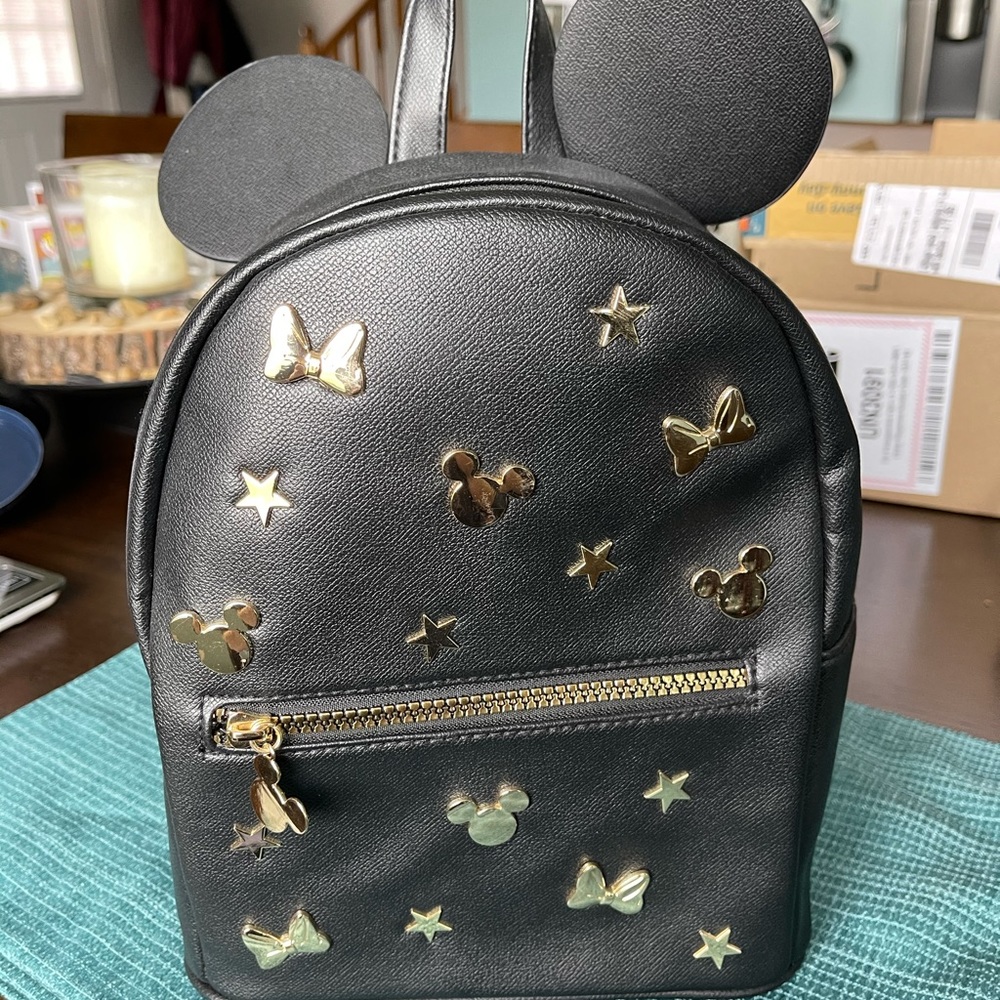 Primark Disney mini backpack